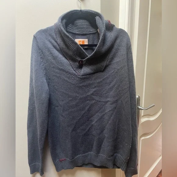 BOSS ORANGE Dark Gray Turtleneck Sweater - Picture 1 of 6